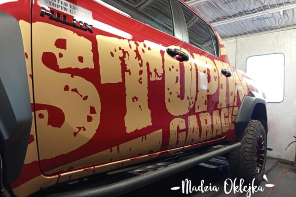Okleiny Toyota Hilux, Stopiw Garage Wodzisław Śląski